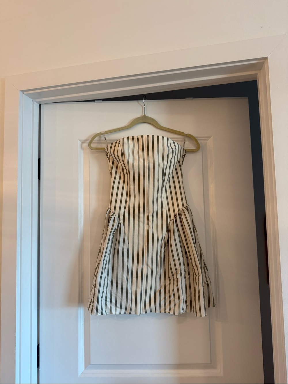 ASOS DESIGN bandeau structured bonded mini dress in natural stripe - Picture 2 of 2